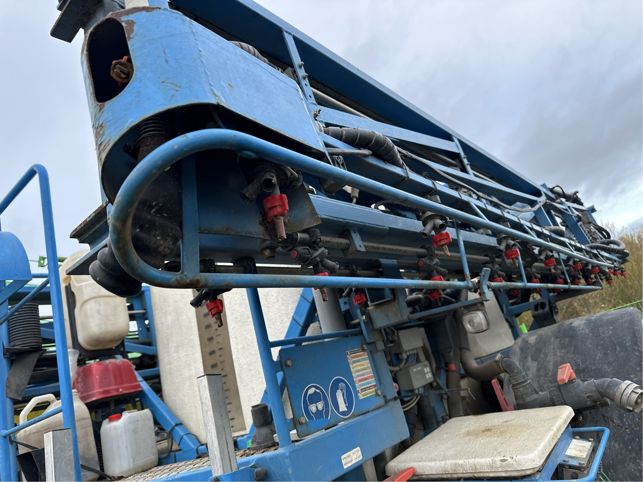 Lemken Anhängespritze 30/27 - Pulverizador suspendido: foto 3 Lemken Anhängespritze 30/27 - Pulverizador suspendido: foto 3