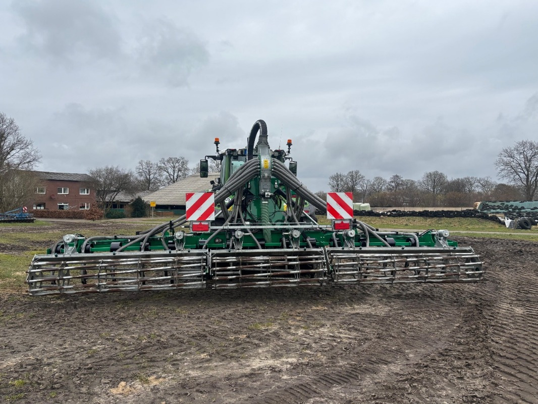 Samson Güllegrubber - Maquinaria agrícola: foto 1 Samson Güllegrubber - Maquinaria agrícola: foto 1