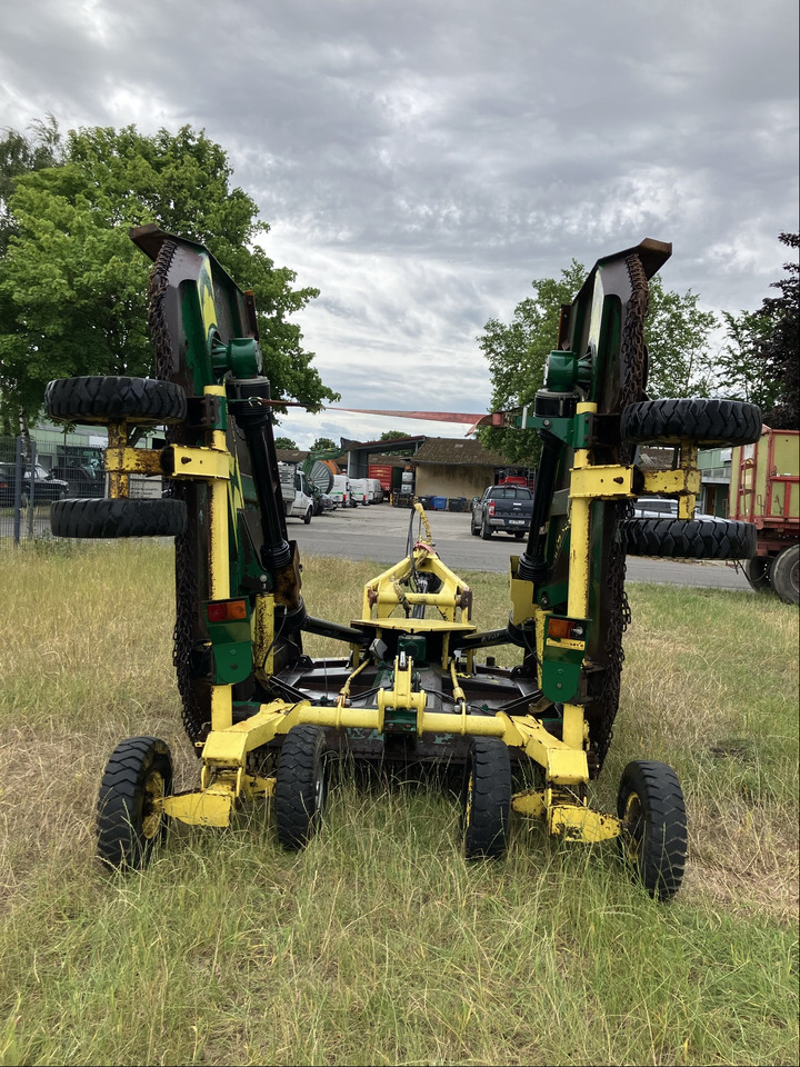 Spearhead Mulitcut 620 - Desbrozadora de martillos: foto 2 Spearhead Mulitcut 620 - Desbrozadora de martillos: foto 2