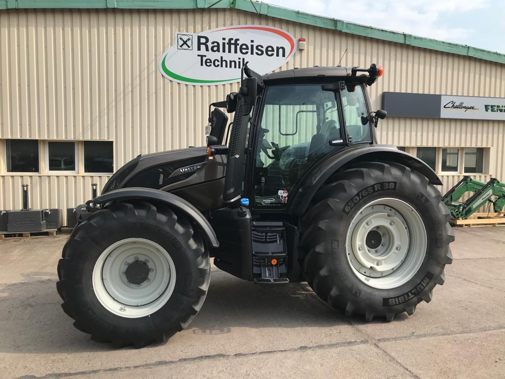 Valtra N175 V 2B1 - Tractor: foto 1 Valtra N175 V 2B1 - Tractor: foto 1