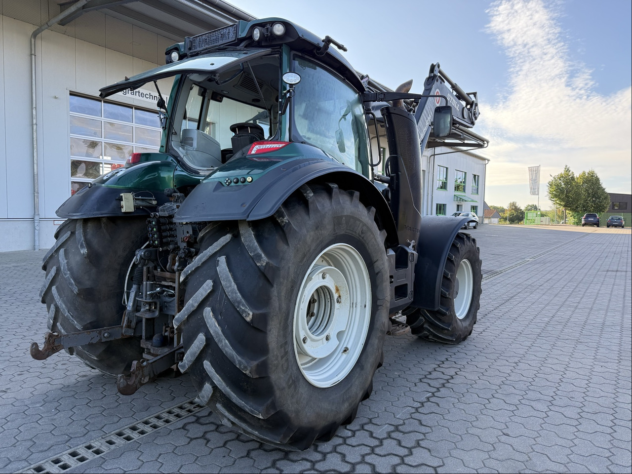 Valtra T194 Versu - Tractor: foto 3 Valtra T194 Versu - Tractor: foto 3