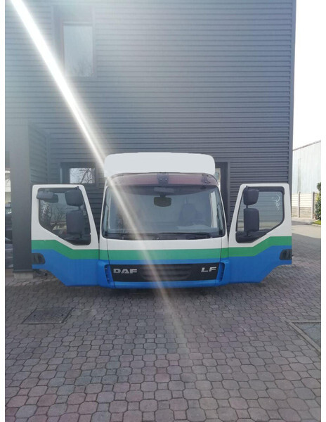 DAF LF45 LF55 Euro 5 - Cabina e interior para Camión: foto 3 DAF LF45 LF55 Euro 5 - Cabina e interior para Camión: foto 3