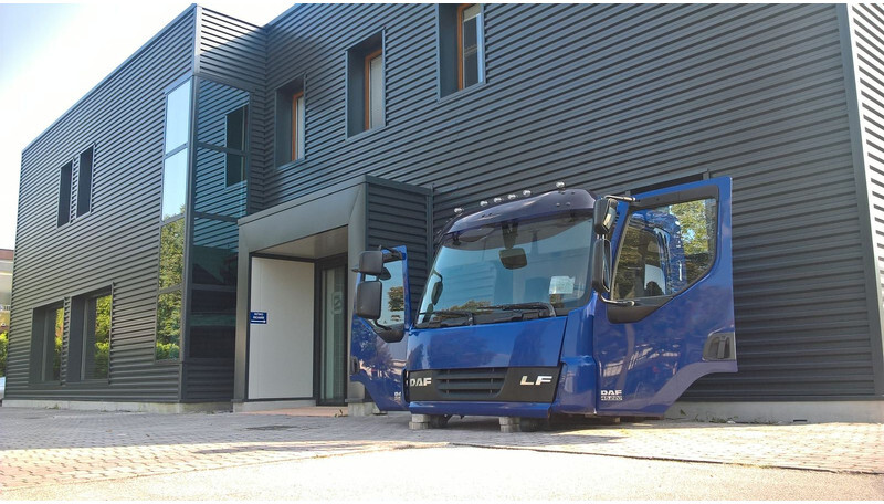 DAF LF45 LF55 LF65 Euro 5 - Cabina e interior para Camión: foto 3 DAF LF45 LF55 LF65 Euro 5 - Cabina e interior para Camión: foto 3