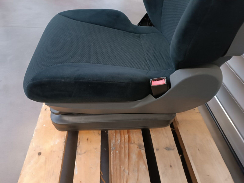 MAN new - nuovo - neuf - neu - Asiento para Camión: foto 5 MAN new - nuovo - neuf - neu - Asiento para Camión: foto 5