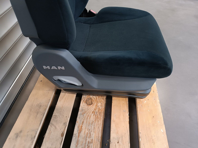 MAN new - nuovo - neuf - neu - Asiento para Camión: foto 4 MAN new - nuovo - neuf - neu - Asiento para Camión: foto 4