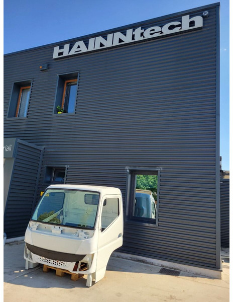 Cabina e interior para Camión Mitsubishi Fuso RHD - S euro 6: foto 12