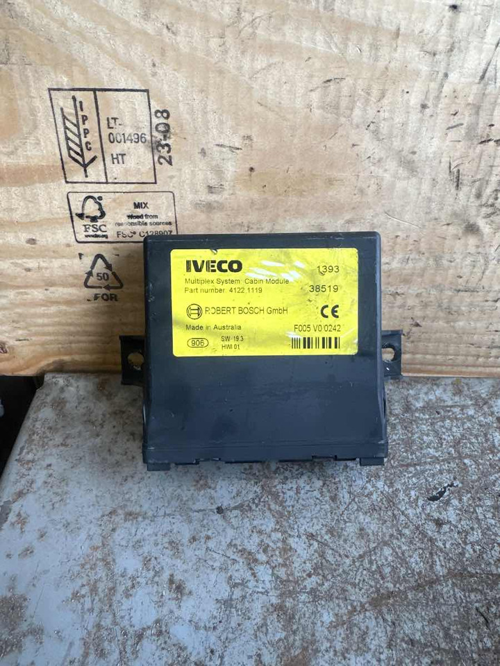 IVECO ECU 41221119 - Sistema eléctrico para Camión: foto 1 IVECO ECU 41221119 - Sistema eléctrico para Camión: foto 1