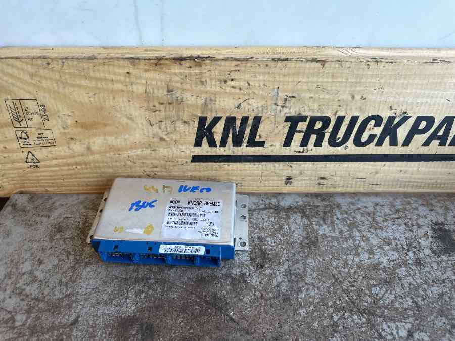 IVECO ECU BUS 504089276 - Unidad de control para Autobús: foto 1 IVECO ECU BUS 504089276 - Unidad de control para Autobús: foto 1