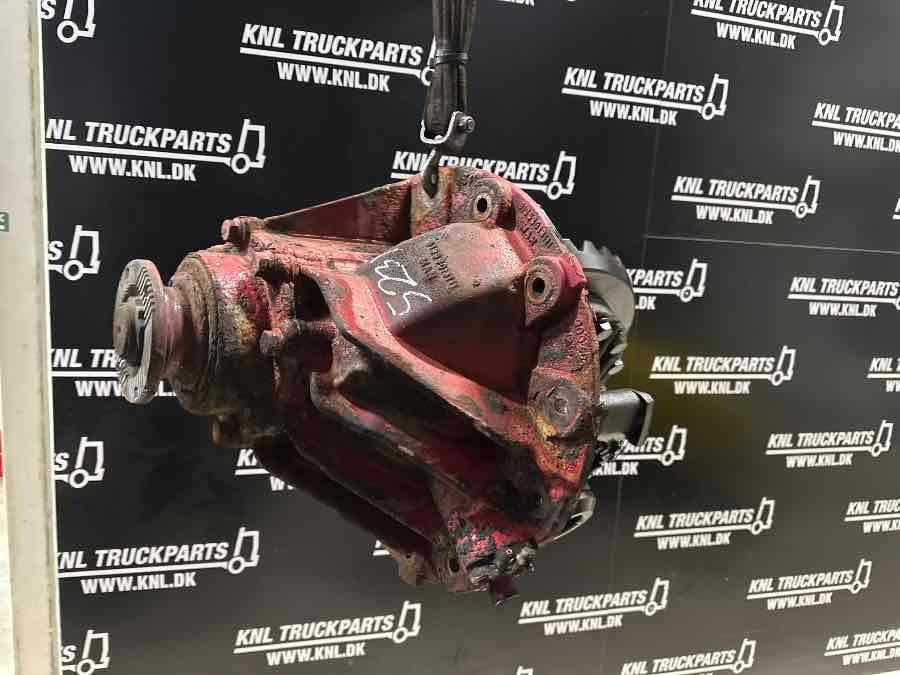 MAN DIFF HY-1350 - 3.700 // 81.35010-6260 - Diferencial para Camión: foto 2 MAN DIFF HY-1350 - 3.700 // 81.35010-6260 - Diferencial para Camión: foto 2