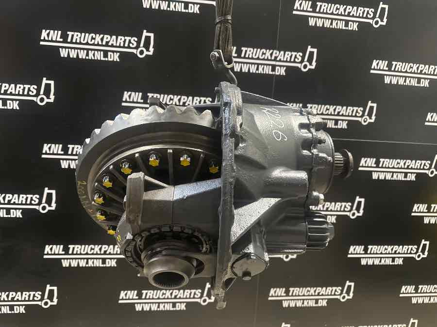 SCANIA DIFF R885 - 3.23 // 2300436 - Diferencial para Camión: foto 2 SCANIA DIFF R885 - 3.23 // 2300436 - Diferencial para Camión: foto 2