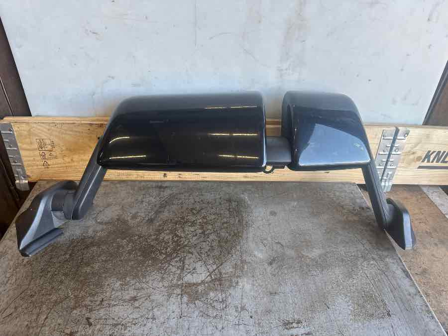 SCANIA RIGHT SIDE MIRROR 2645652 - Cabina e interior para Camión: foto 1 SCANIA RIGHT SIDE MIRROR 2645652 - Cabina e interior para Camión: foto 1