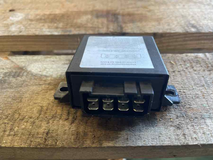 SETRA / MERCEDES LIGHT ECU A0068203726 - Unidad de control para Autobús: foto 1 SETRA / MERCEDES LIGHT ECU A0068203726 - Unidad de control para Autobús: foto 1
