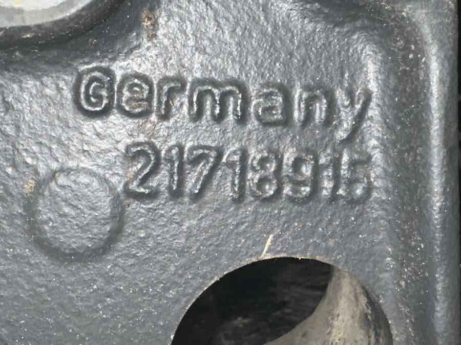 VOLVO BRACKET 21718915 - Carrocería y exterior para Camión: foto 3 VOLVO BRACKET 21718915 - Carrocería y exterior para Camión: foto 3