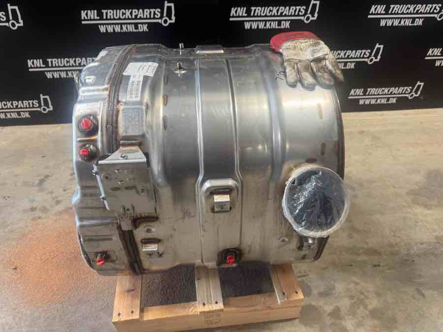 VOLVO EXHAUST 24617946 - Sistema de escape para Camión: foto 3 VOLVO EXHAUST 24617946 - Sistema de escape para Camión: foto 3