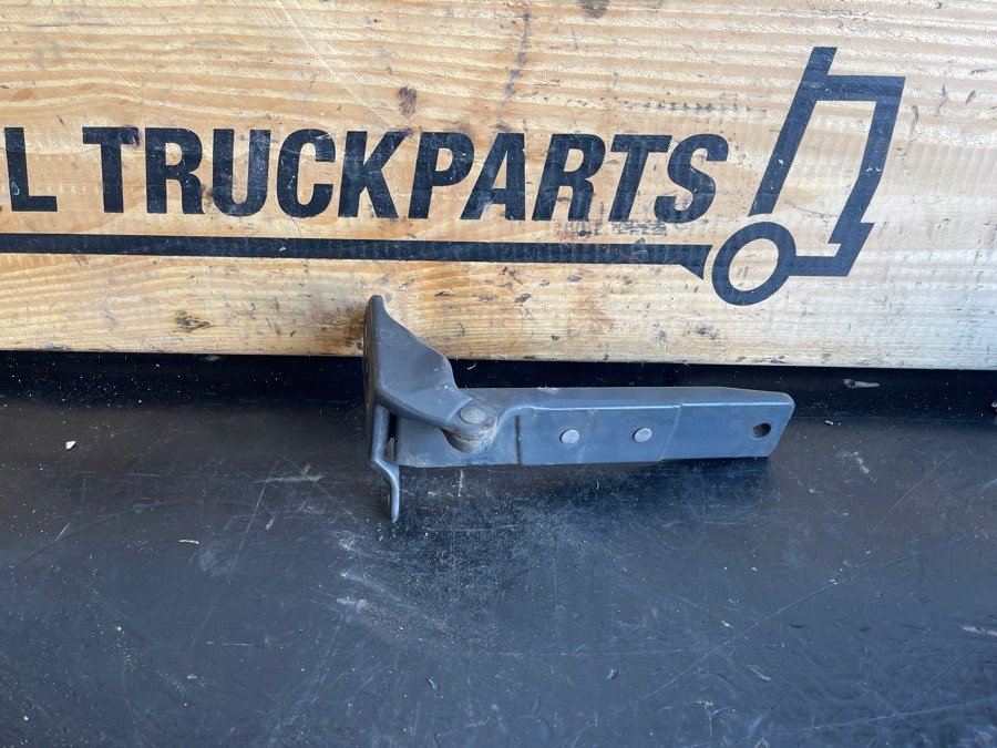 VOLVO HINGE 82192393 - Cabina e interior para Camión: foto 2 VOLVO HINGE 82192393 - Cabina e interior para Camión: foto 2