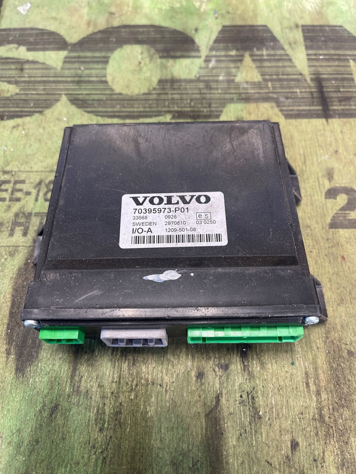 VOLVO I/O-A MODULE 70395973 - Sistema eléctrico para Camión: foto 1 VOLVO I/O-A MODULE 70395973 - Sistema eléctrico para Camión: foto 1