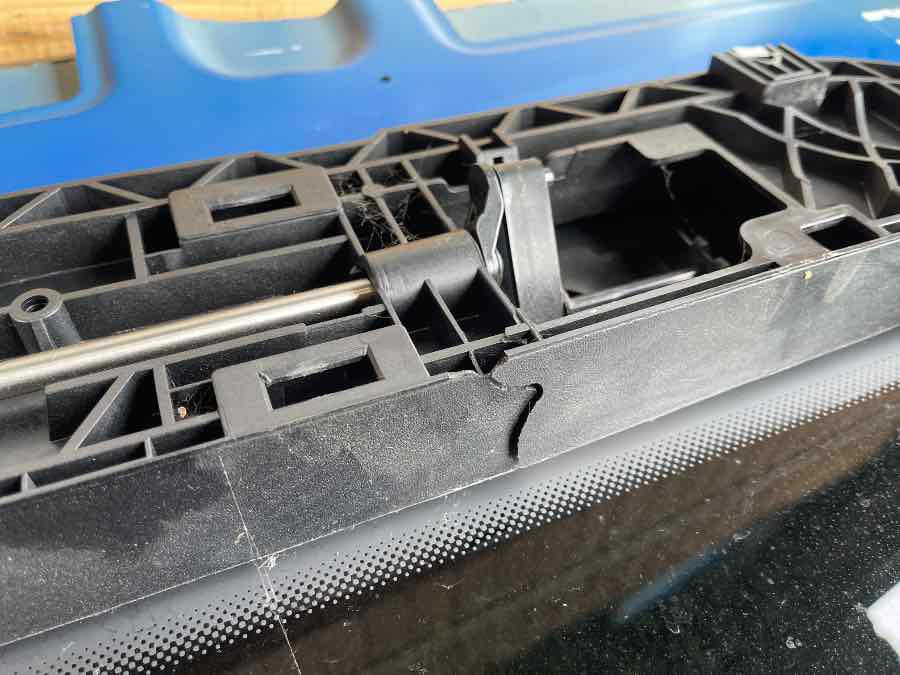 VOLVO SUNROOF 84415477 - Cabina e interior para Camión: foto 2 VOLVO SUNROOF 84415477 - Cabina e interior para Camión: foto 2