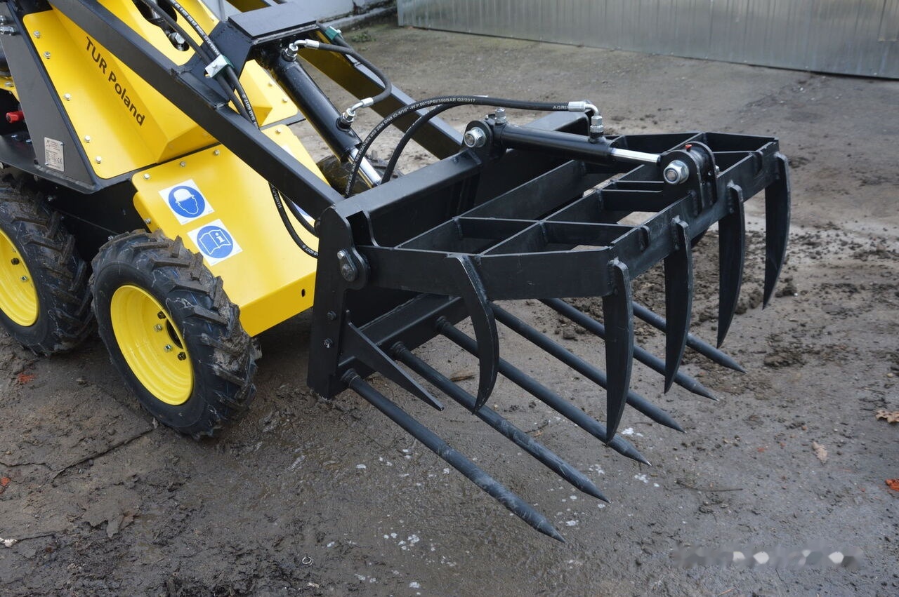 Minicargadora nuevo Tur Poland Mini Loader TUR N 520 Mini Hoflader Kompaktlader Briggs&Stratton: foto 18
