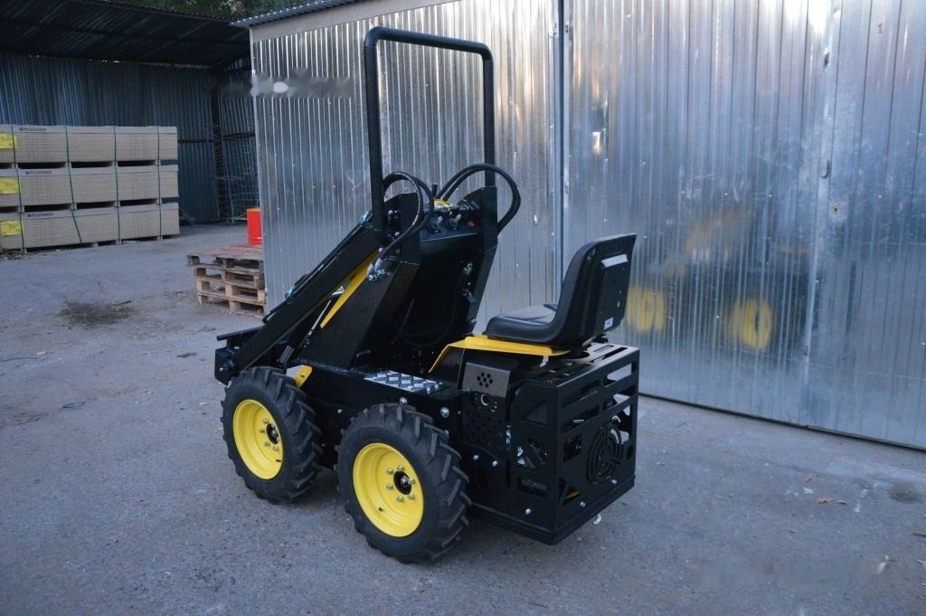 Minicargadora nuevo Tur Poland Mini Loader TUR N 520 Mini Hoflader Kompaktlader Briggs&Stratton: foto 13
