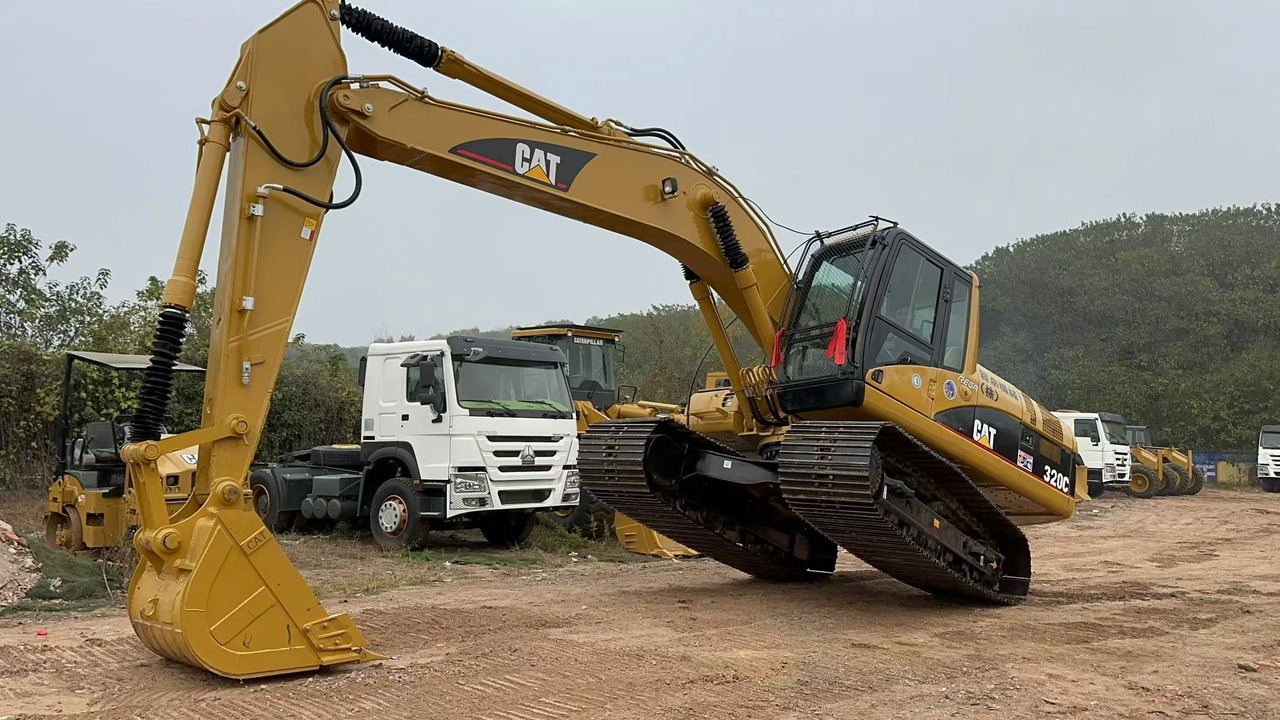 CAT 320CL - Excavadora de cadenas: foto 1 CAT 320CL - Excavadora de cadenas: foto 1