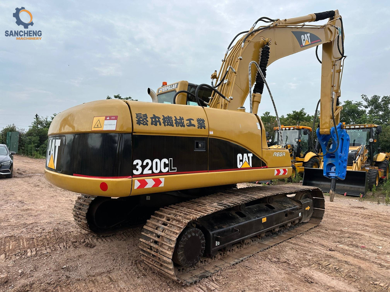 CAT 320CL with hammer - Excavadora de cadenas: foto 2 CAT 320CL with hammer - Excavadora de cadenas: foto 2