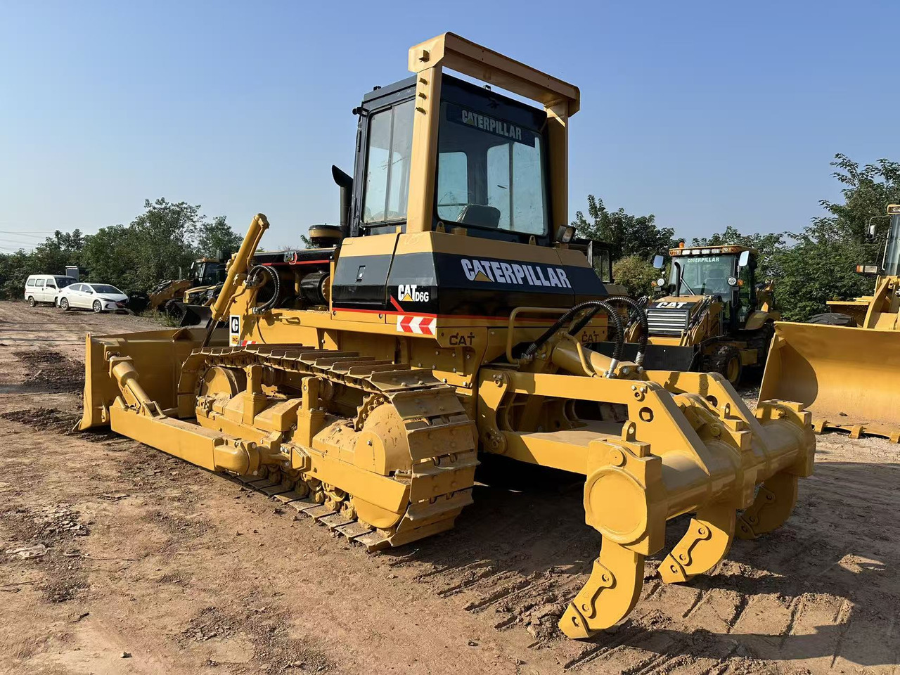 CAT D6G - Bulldozer: foto 5 CAT D6G - Bulldozer: foto 5