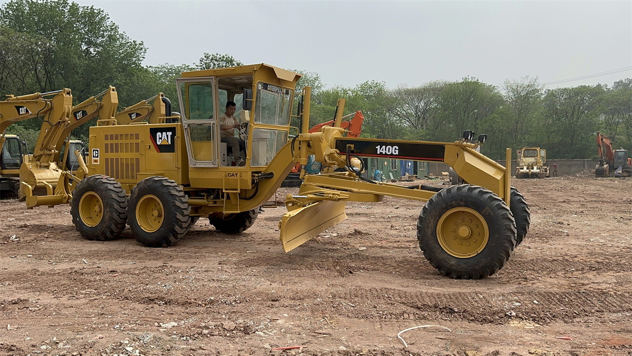 CATERPILLAR 140G - Grader: foto 3 CATERPILLAR 140G - Grader: foto 3