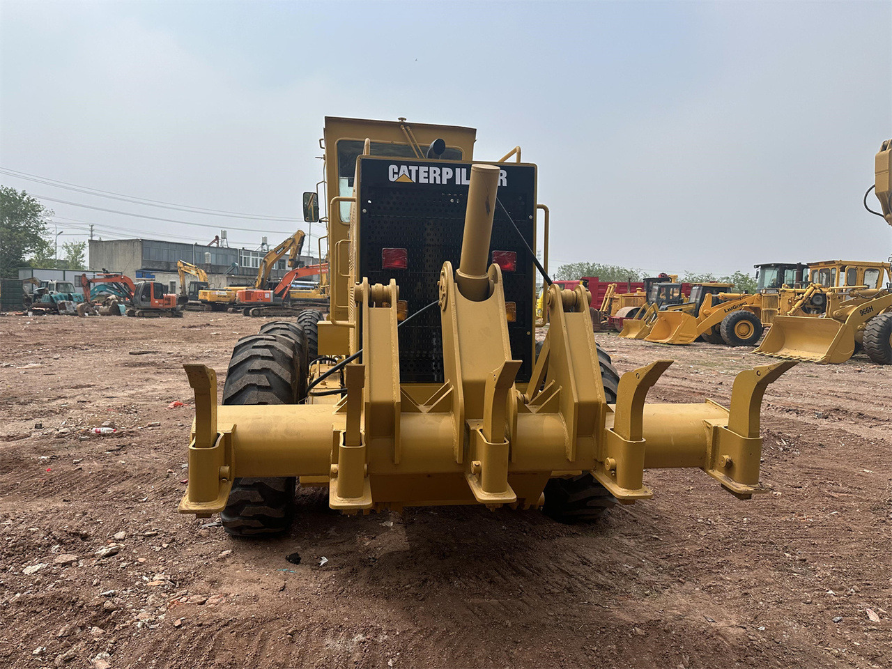 Grader CATERPILLAR 140G: foto 7