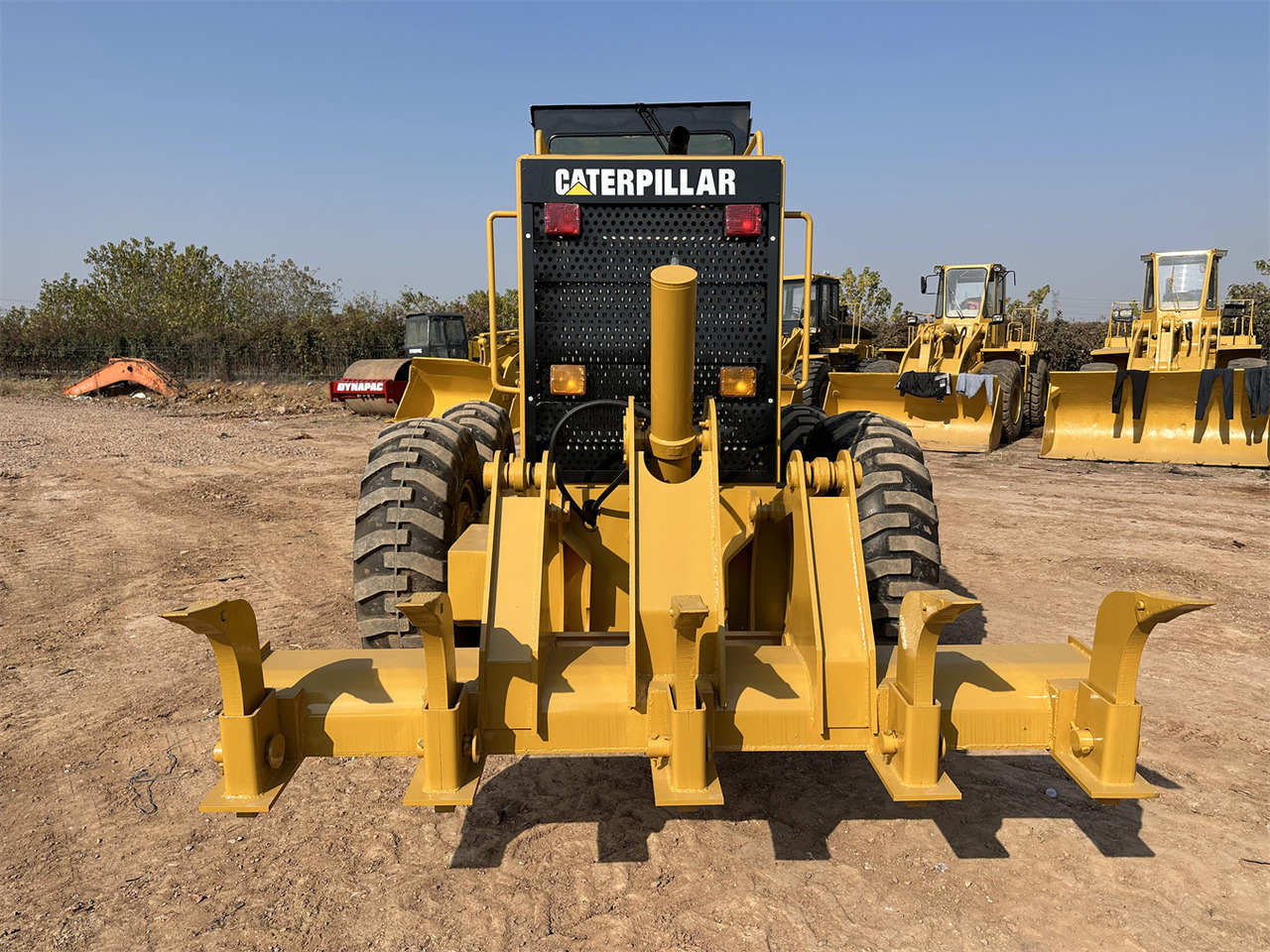 CATERPILLAR 140H - Grader: foto 4 CATERPILLAR 140H - Grader: foto 4