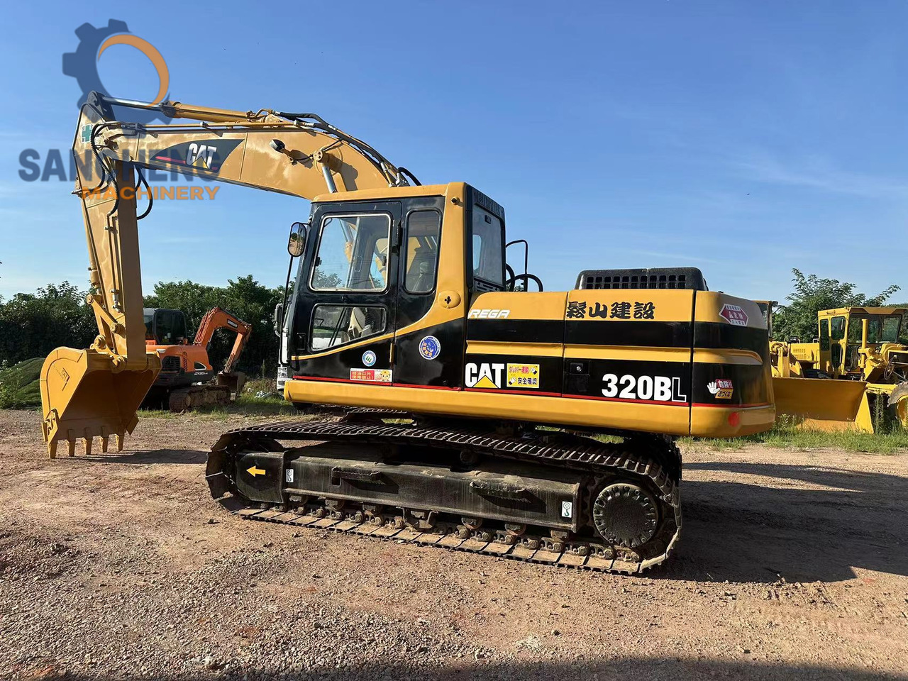 CATERPILLAR 320B - Excavadora de cadenas: foto 2 CATERPILLAR 320B - Excavadora de cadenas: foto 2