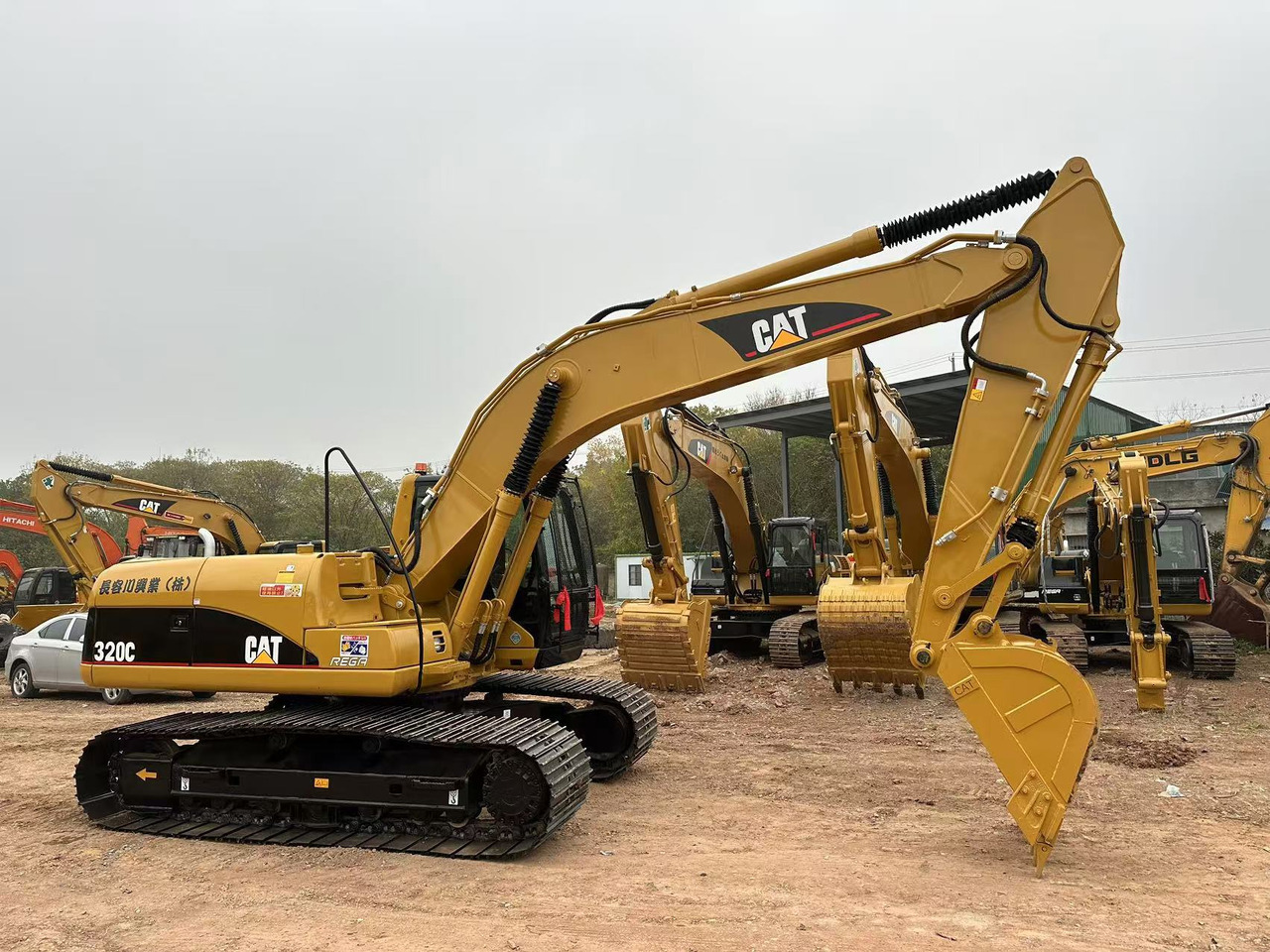 CATERPILLAR 320C - Excavadora de cadenas: foto 3 CATERPILLAR 320C - Excavadora de cadenas: foto 3