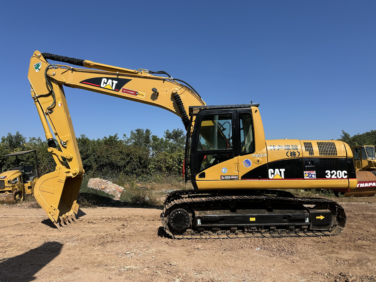 CATERPILLAR 320CL - Excavadora de cadenas: foto 1 CATERPILLAR 320CL - Excavadora de cadenas: foto 1