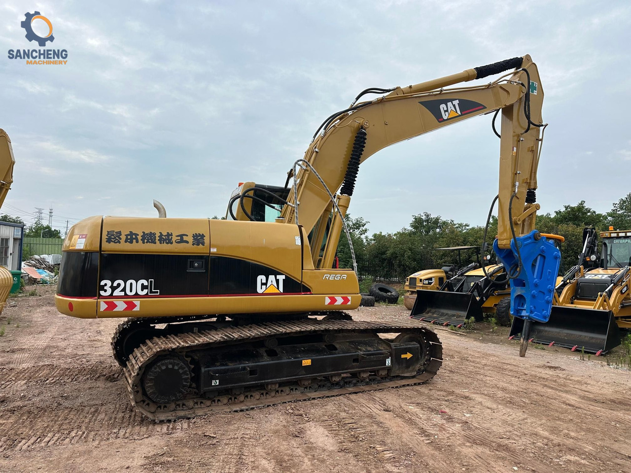 CATERPILLAR 320CL - Excavadora de cadenas: foto 4 CATERPILLAR 320CL - Excavadora de cadenas: foto 4