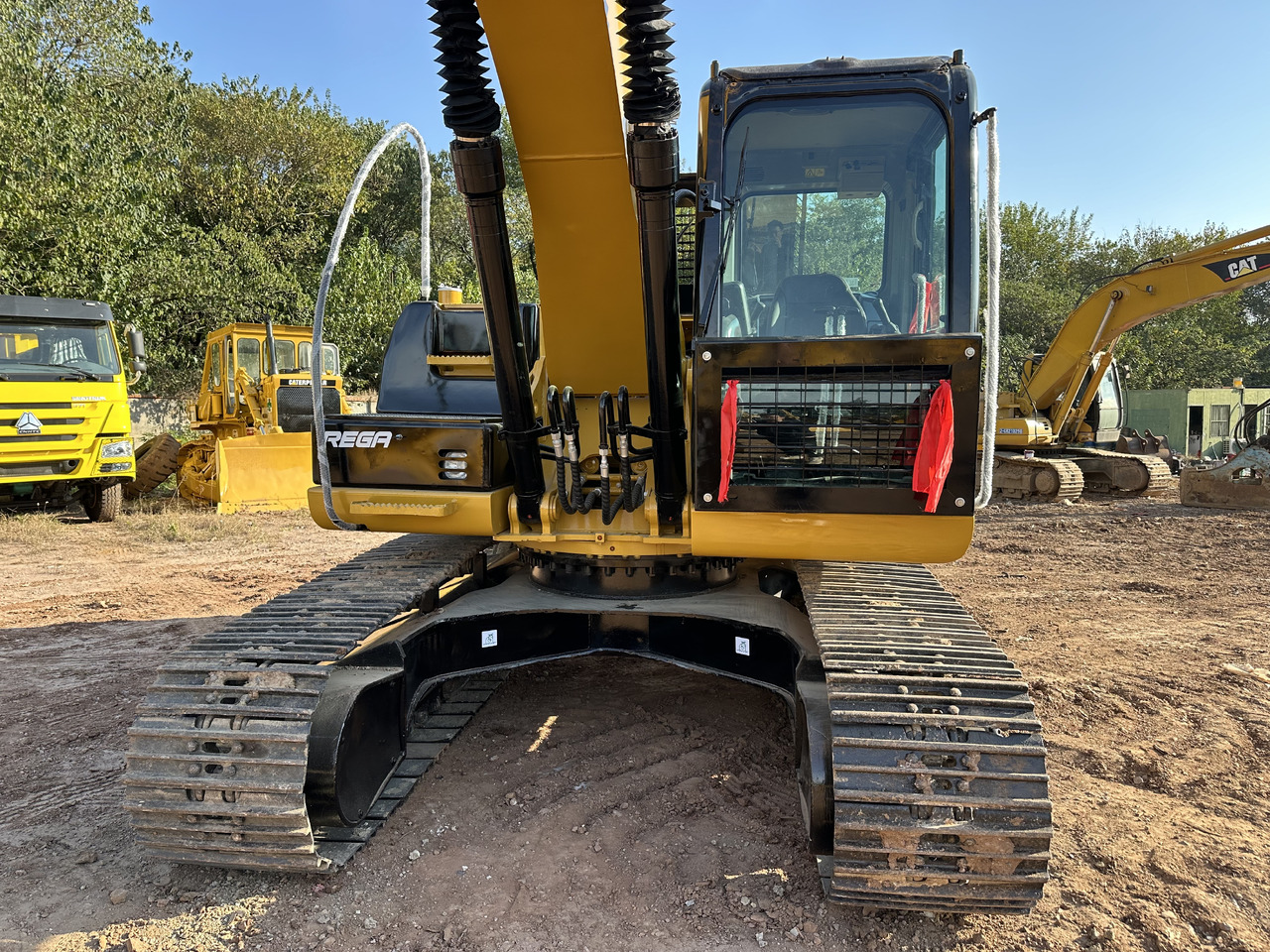 Excavadora de cadenas CATERPILLAR 320DL: foto 10