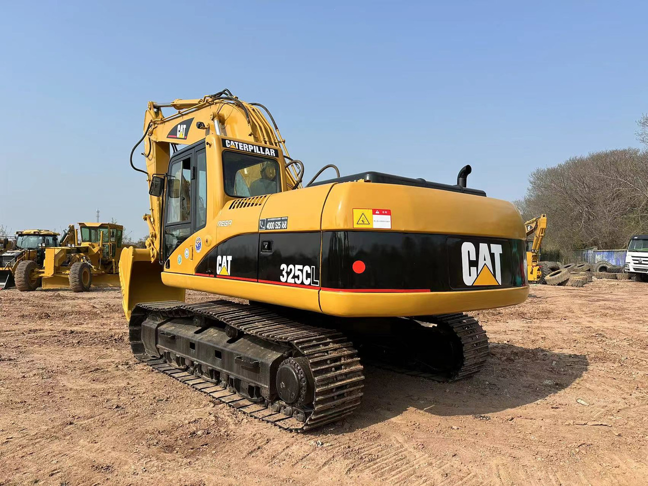 CATERPILLAR 325C - Excavadora de cadenas: foto 5 CATERPILLAR 325C - Excavadora de cadenas: foto 5