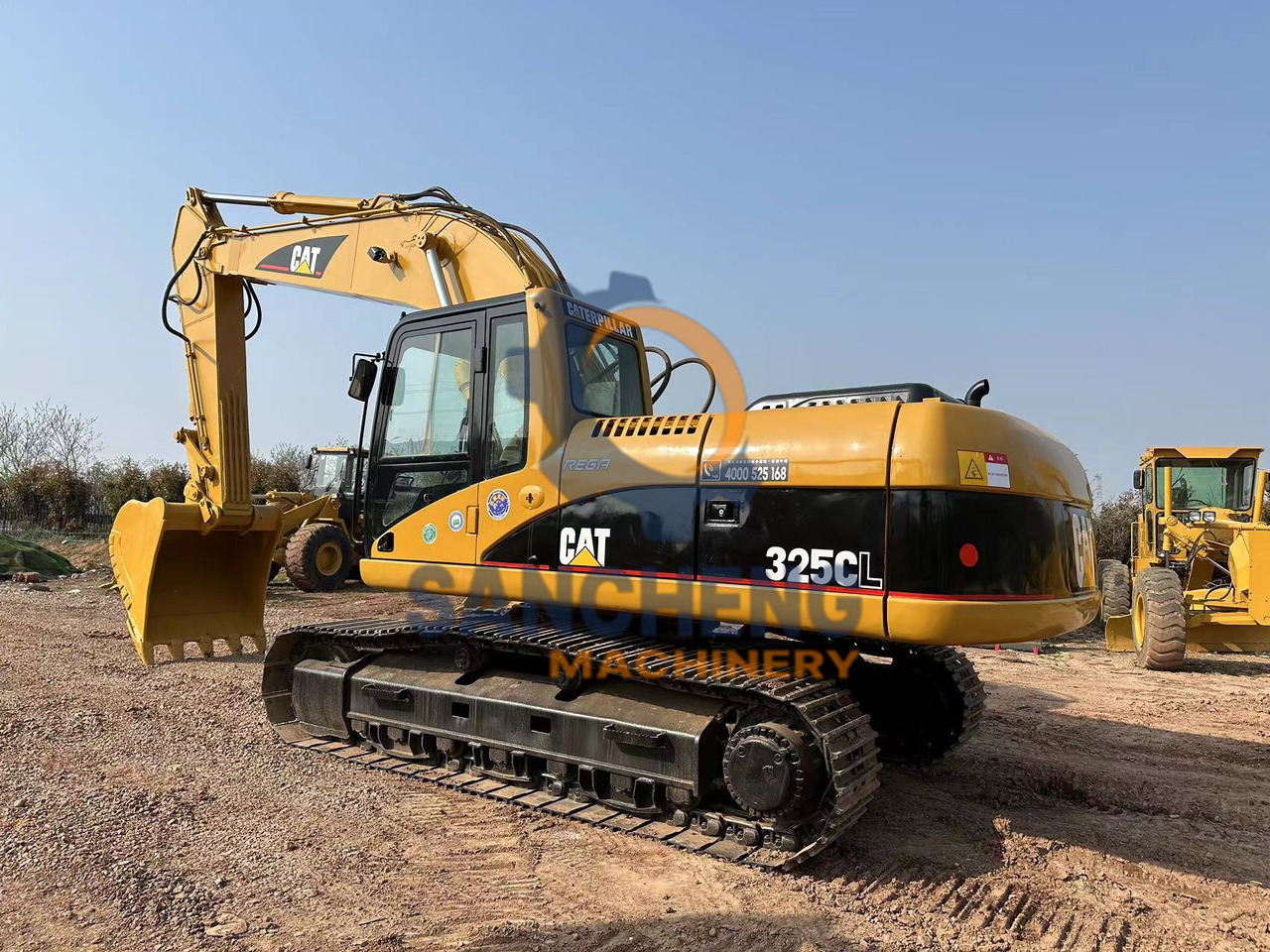 CATERPILLAR 325CL - Excavadora de cadenas: foto 4 CATERPILLAR 325CL - Excavadora de cadenas: foto 4