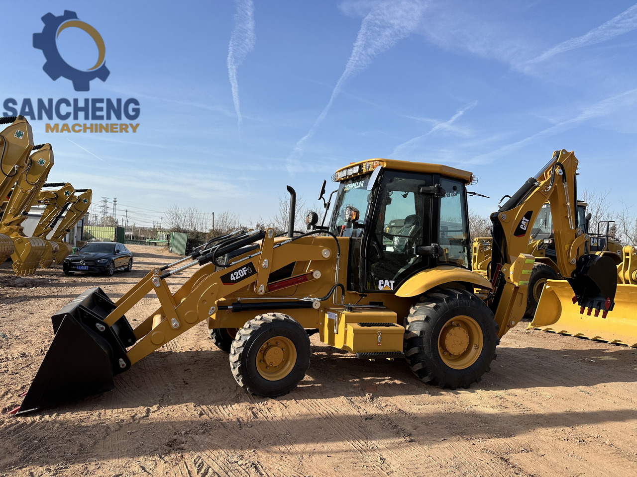 CATERPILLAR 420F2 - Retroexcavadora: foto 1 CATERPILLAR 420F2 - Retroexcavadora: foto 1