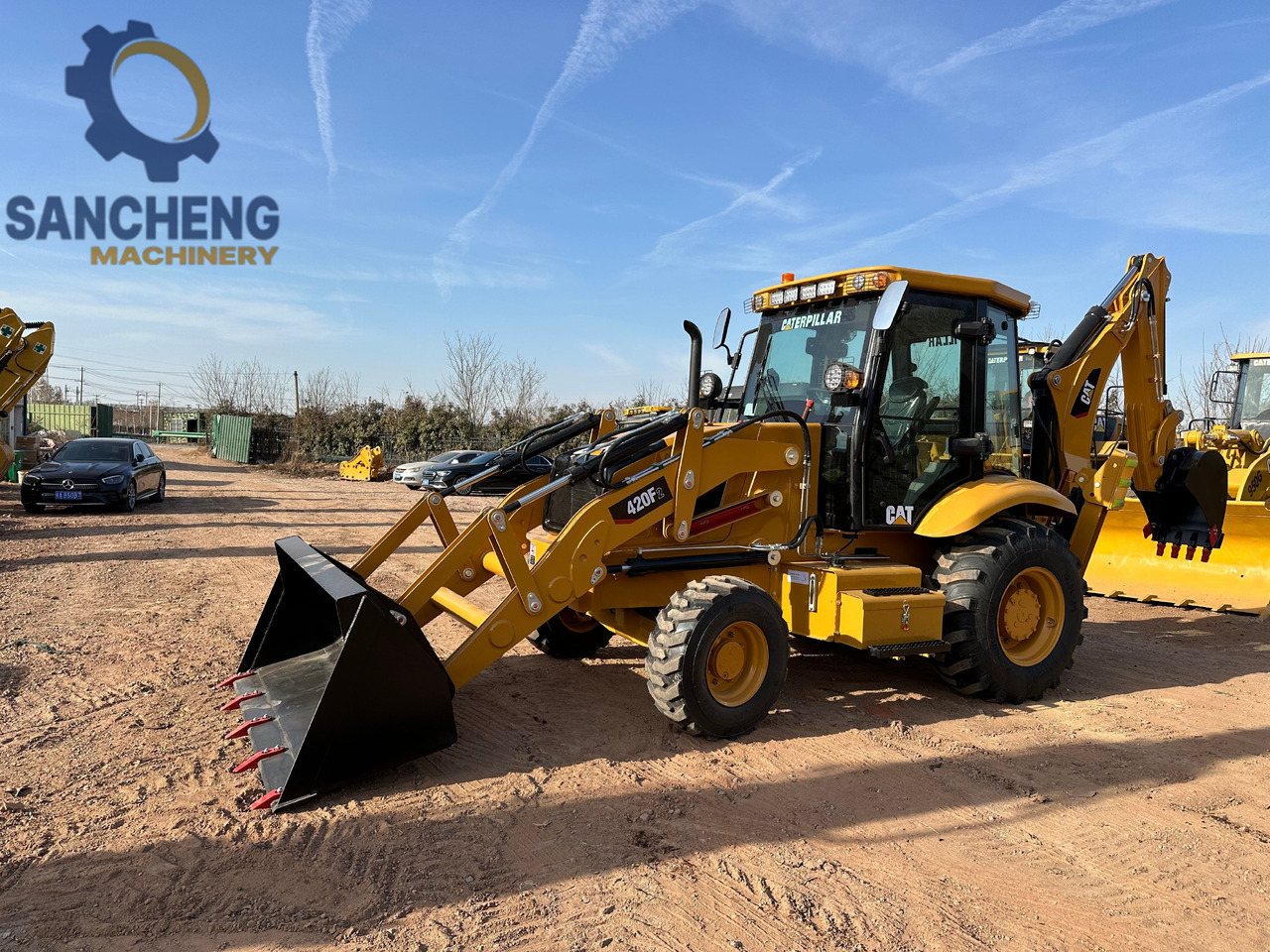 CATERPILLAR 420F2 - Retroexcavadora: foto 1 CATERPILLAR 420F2 - Retroexcavadora: foto 1