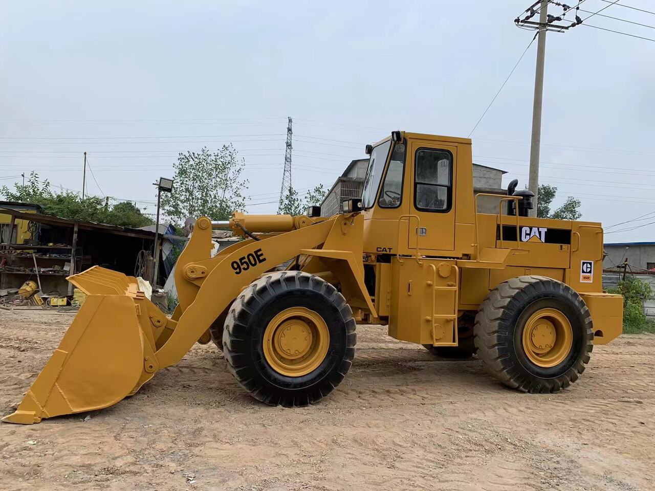 CATERPILLAR 950E - Cargadora de ruedas: foto 2 CATERPILLAR 950E - Cargadora de ruedas: foto 2