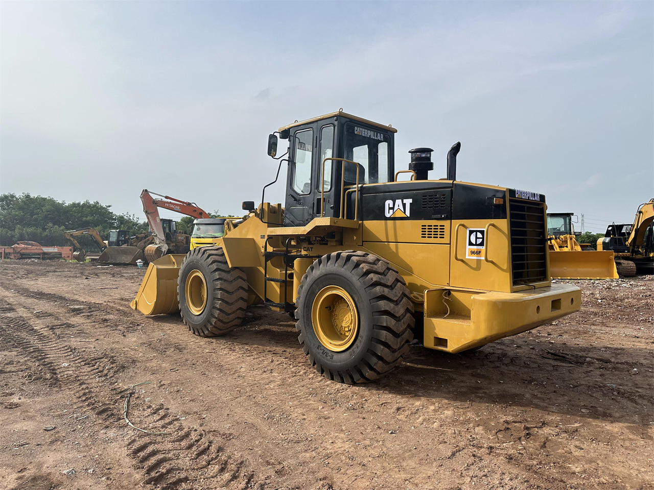 Cargadora de ruedas CATERPILLAR 966F: foto 6