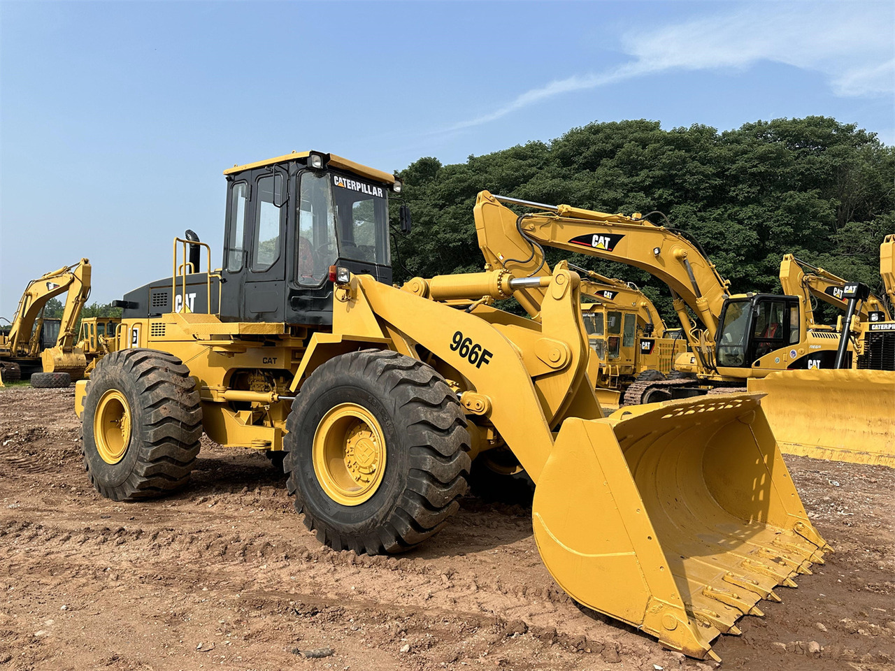 CATERPILLAR 966F - Cargadora de ruedas: foto 1 CATERPILLAR 966F - Cargadora de ruedas: foto 1