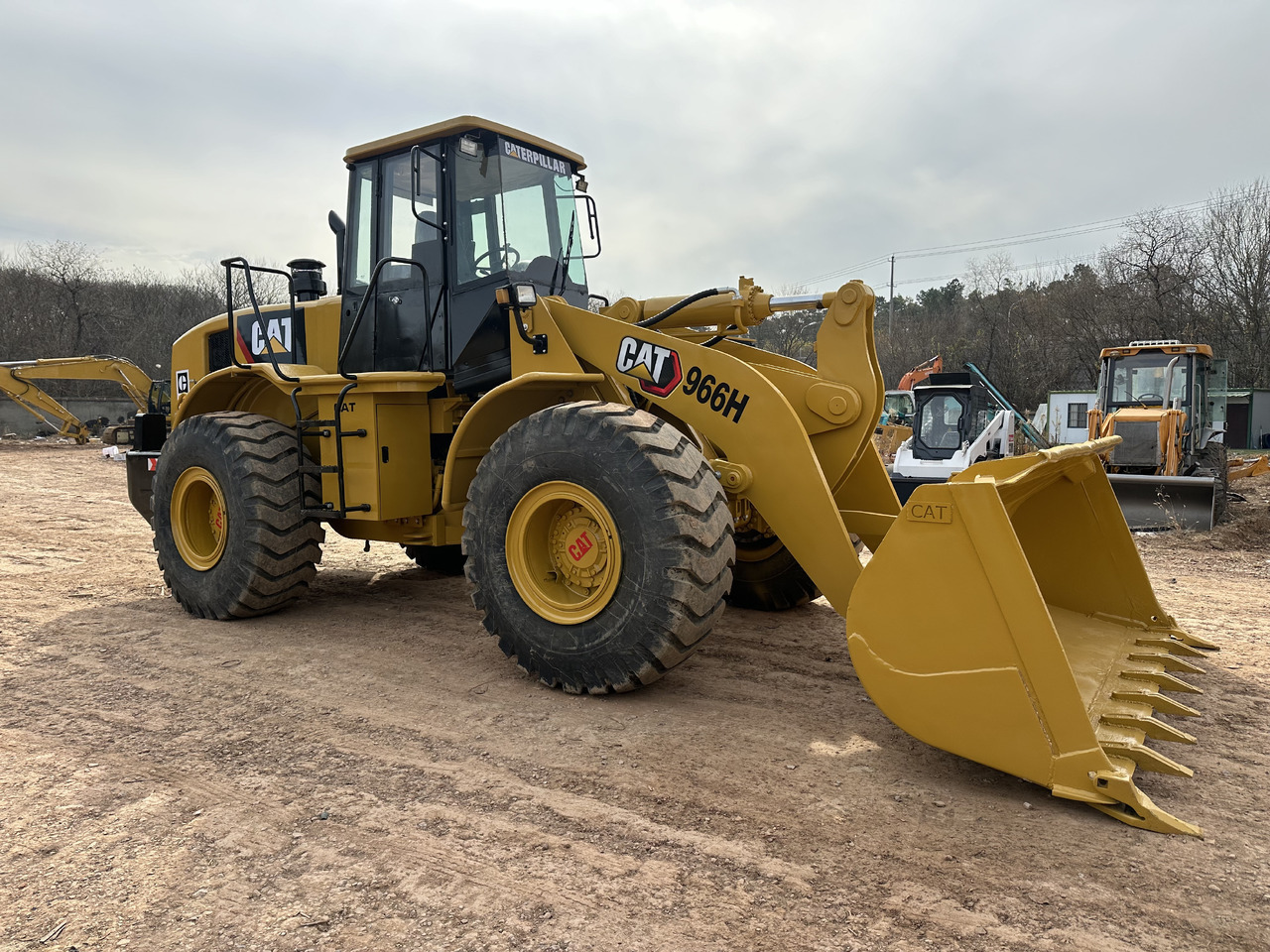 CATERPILLAR 966H - Cargadora de ruedas: foto 2 CATERPILLAR 966H - Cargadora de ruedas: foto 2
