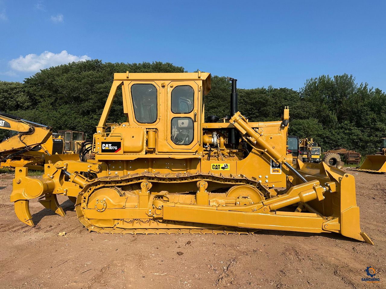 CATERPILLAR D7G - Bulldozer: foto 2 CATERPILLAR D7G - Bulldozer: foto 2