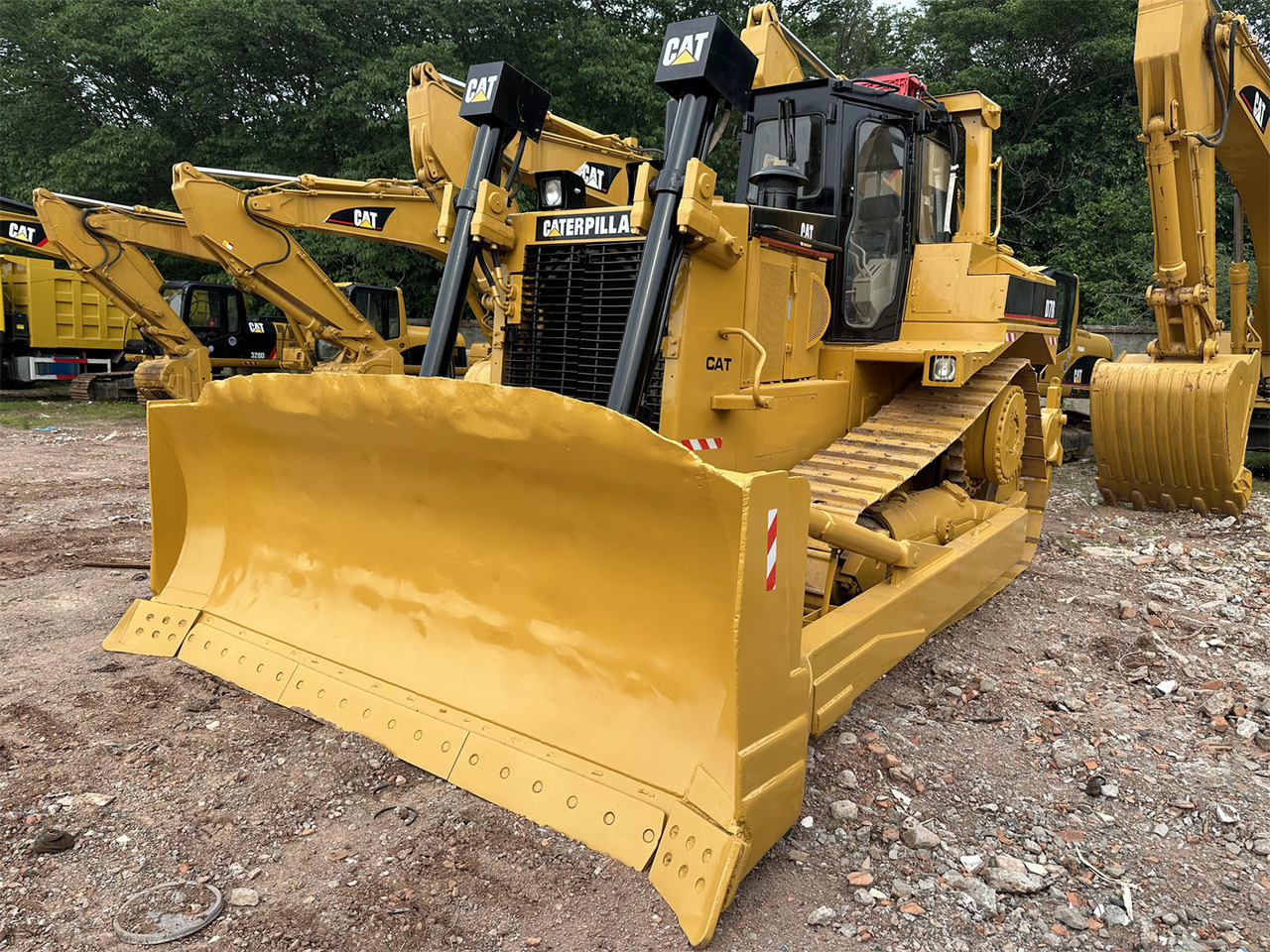 CATERPILLAR D7R - Bulldozer: foto 4 CATERPILLAR D7R - Bulldozer: foto 4