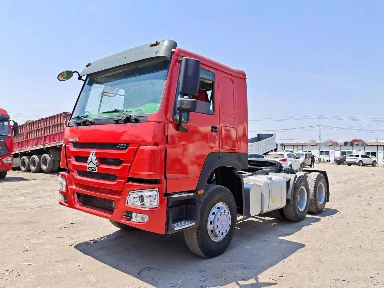 SINOTRUK Howo tractor unit 420hp 6x4 - Cabeza tractora: foto 1 SINOTRUK Howo tractor unit 420hp 6x4 - Cabeza tractora: foto 1