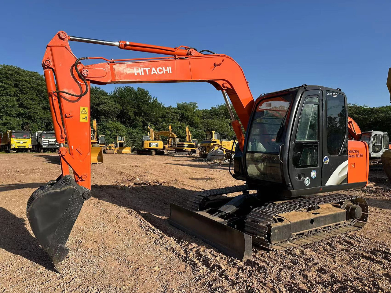 HITACHI ZAXIS ZX70 - Miniexcavadora: foto 2 HITACHI ZAXIS ZX70 - Miniexcavadora: foto 2