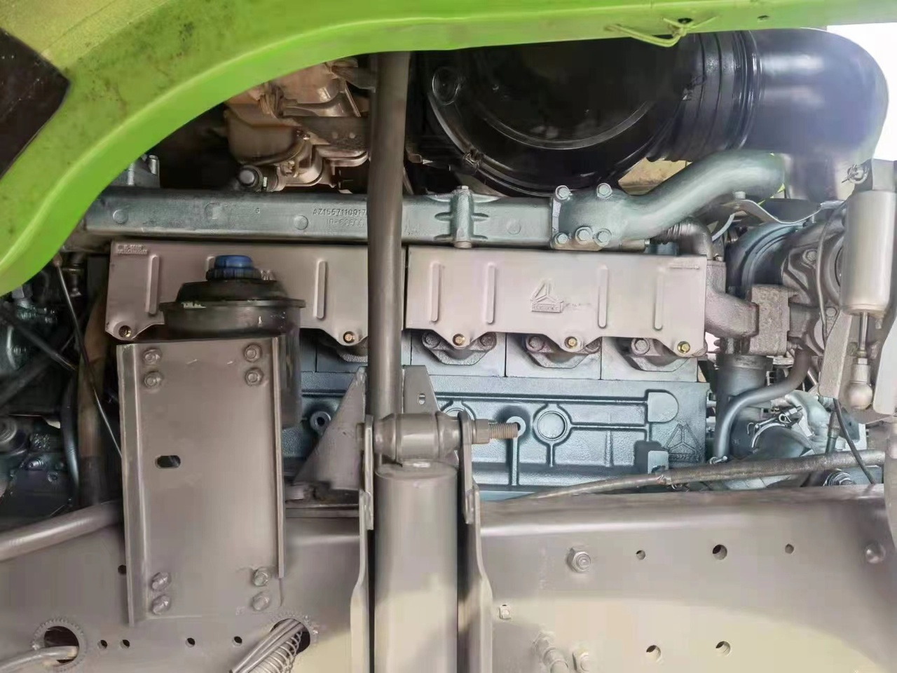 Camión volquete para transporte de silos SINOTRUK Howo Dump truck 371: foto 8