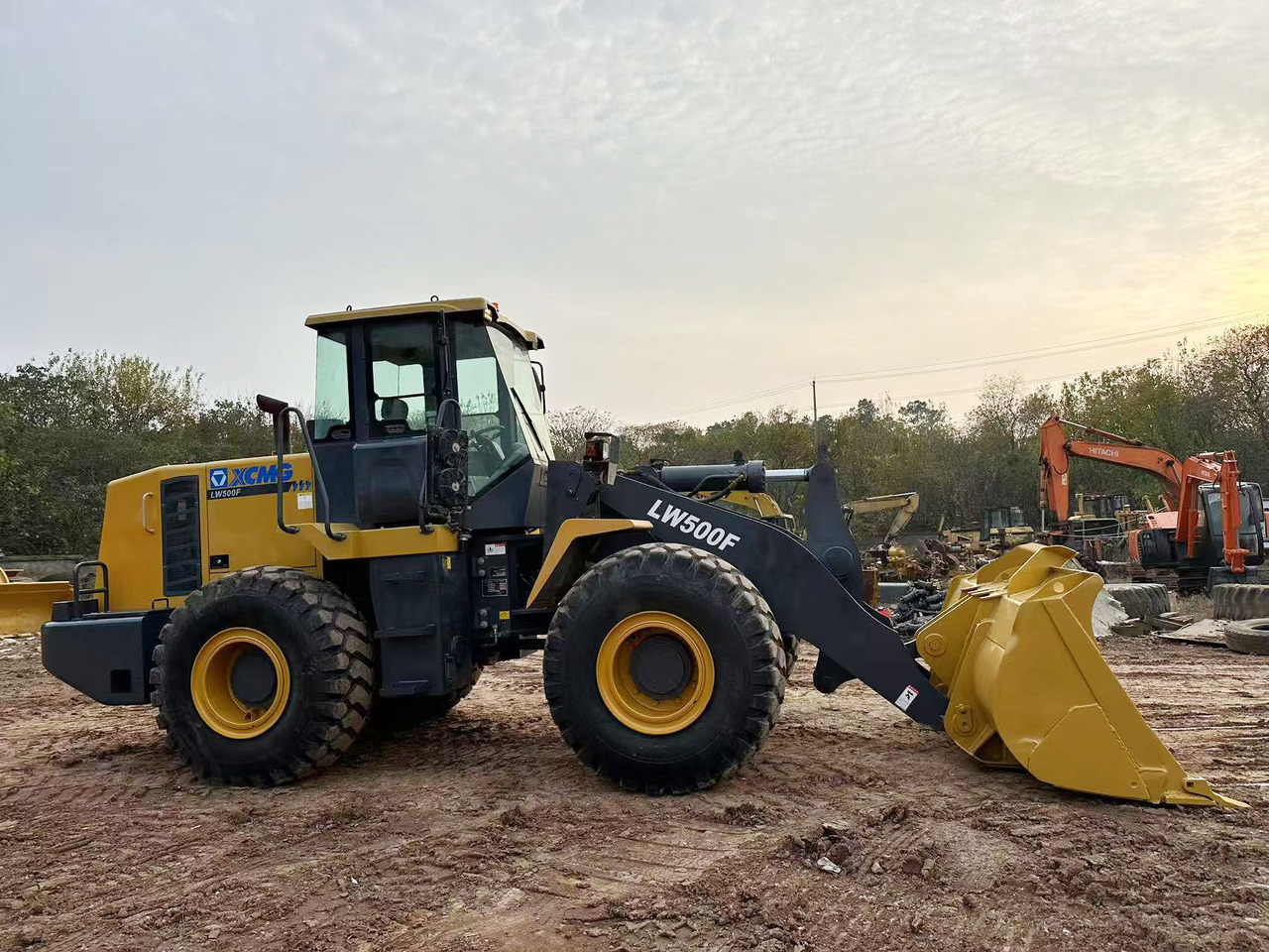 XCMG LW500F - Cargadora de ruedas: foto 4 XCMG LW500F - Cargadora de ruedas: foto 4