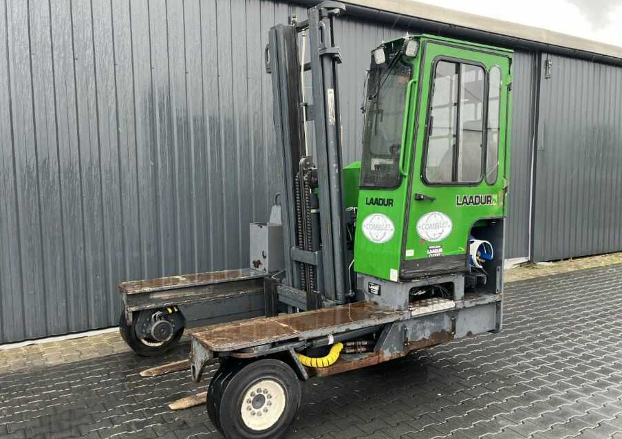 Combilift C5000XL - Carretilla de carga lateral: foto 1 Combilift C5000XL - Carretilla de carga lateral: foto 1