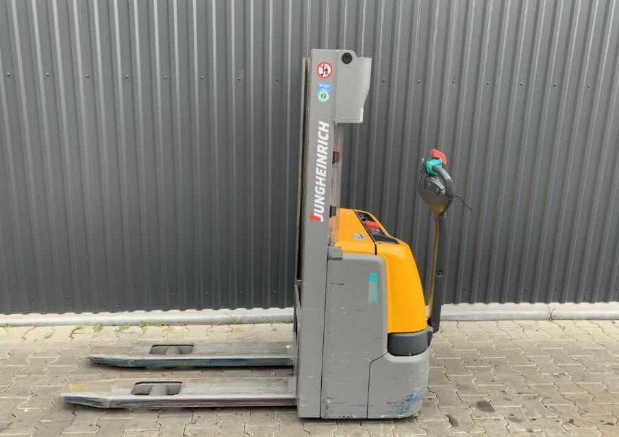 Jungheinrich EJC112 - Apilador: foto 2 Jungheinrich EJC112 - Apilador: foto 2